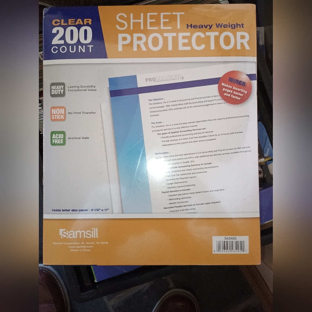 200 Heavyweight clear sheet protectors acid free
